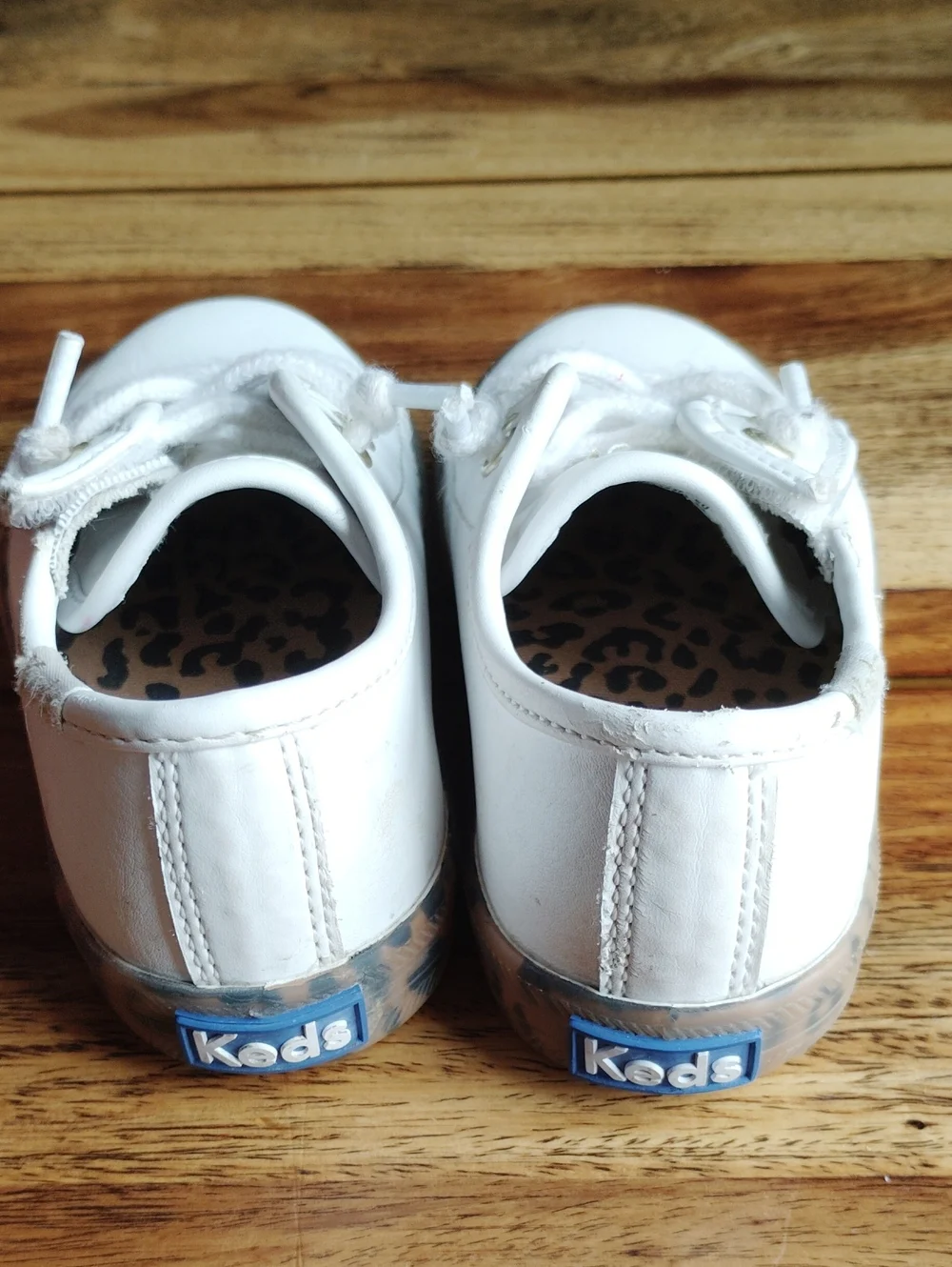 Keds Kickstart White Leather Sneaker with Leopard Sole Little Kid/Toddler Sz 8
